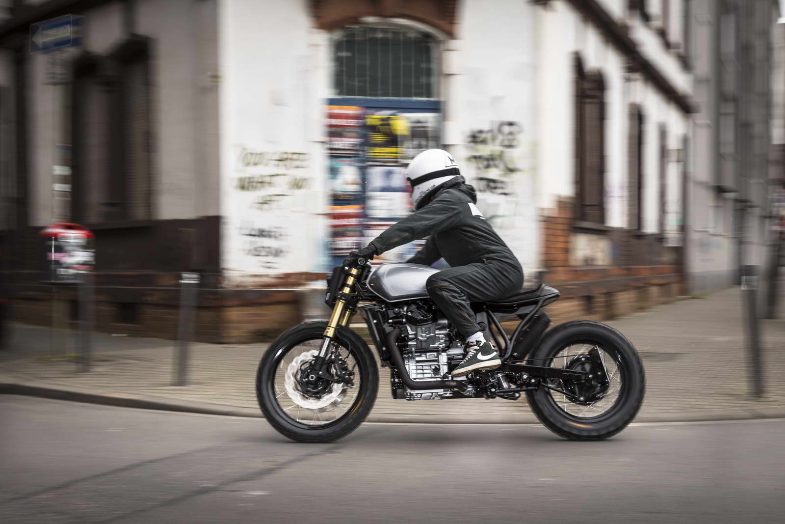 Honda GL 500 Motoism